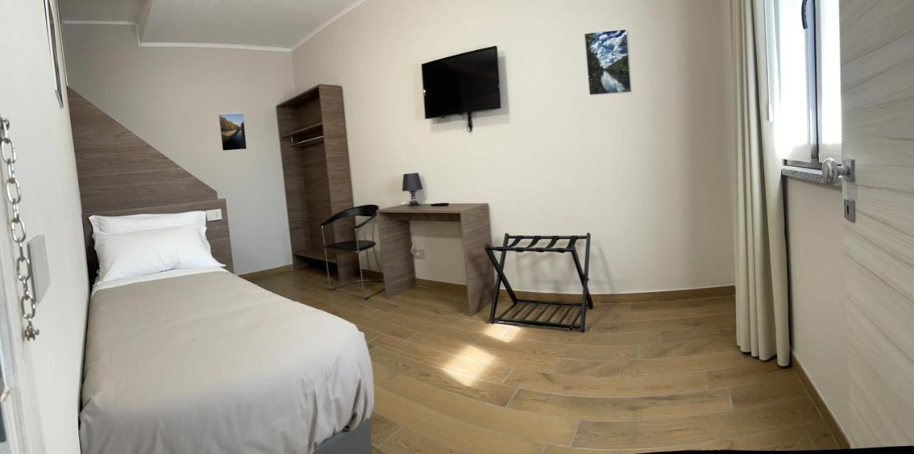 Castano Primo Villoresi Rooms المظهر الخارجي الصورة